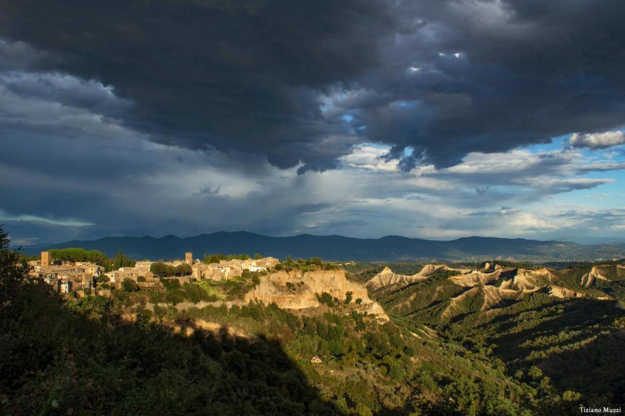 La Finestra Su Civita Lubriano Exterior foto